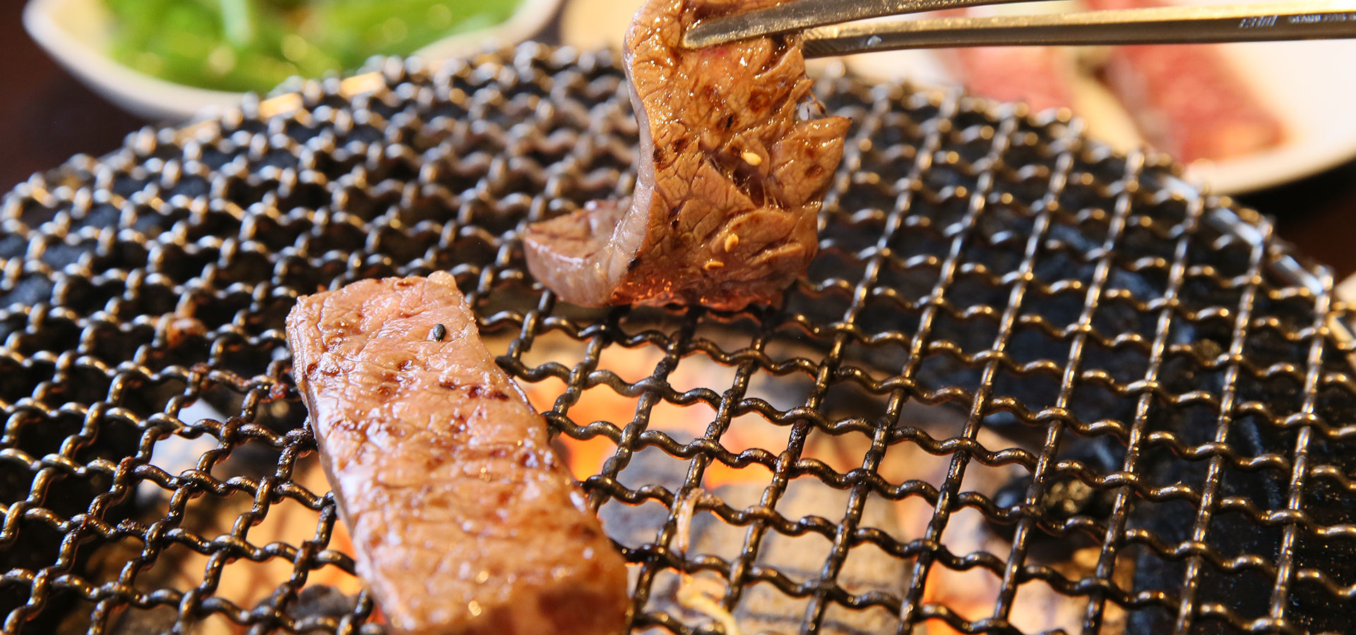 炭火焼肉しょうえん